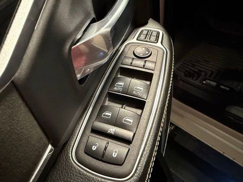 Used 2024 RAM 2500 Laramie w/ Night Edition image 15