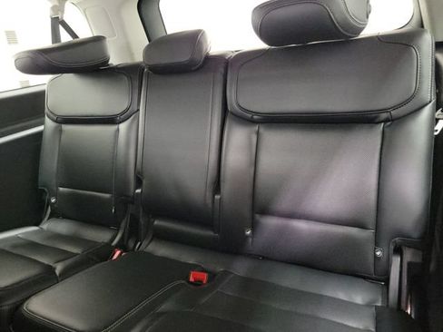 Used 2025 Ford Expedition Max Platinum AWD/4WD image 15