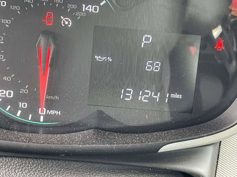 Used 2020 Chevrolet Sonic LT FWD image 31