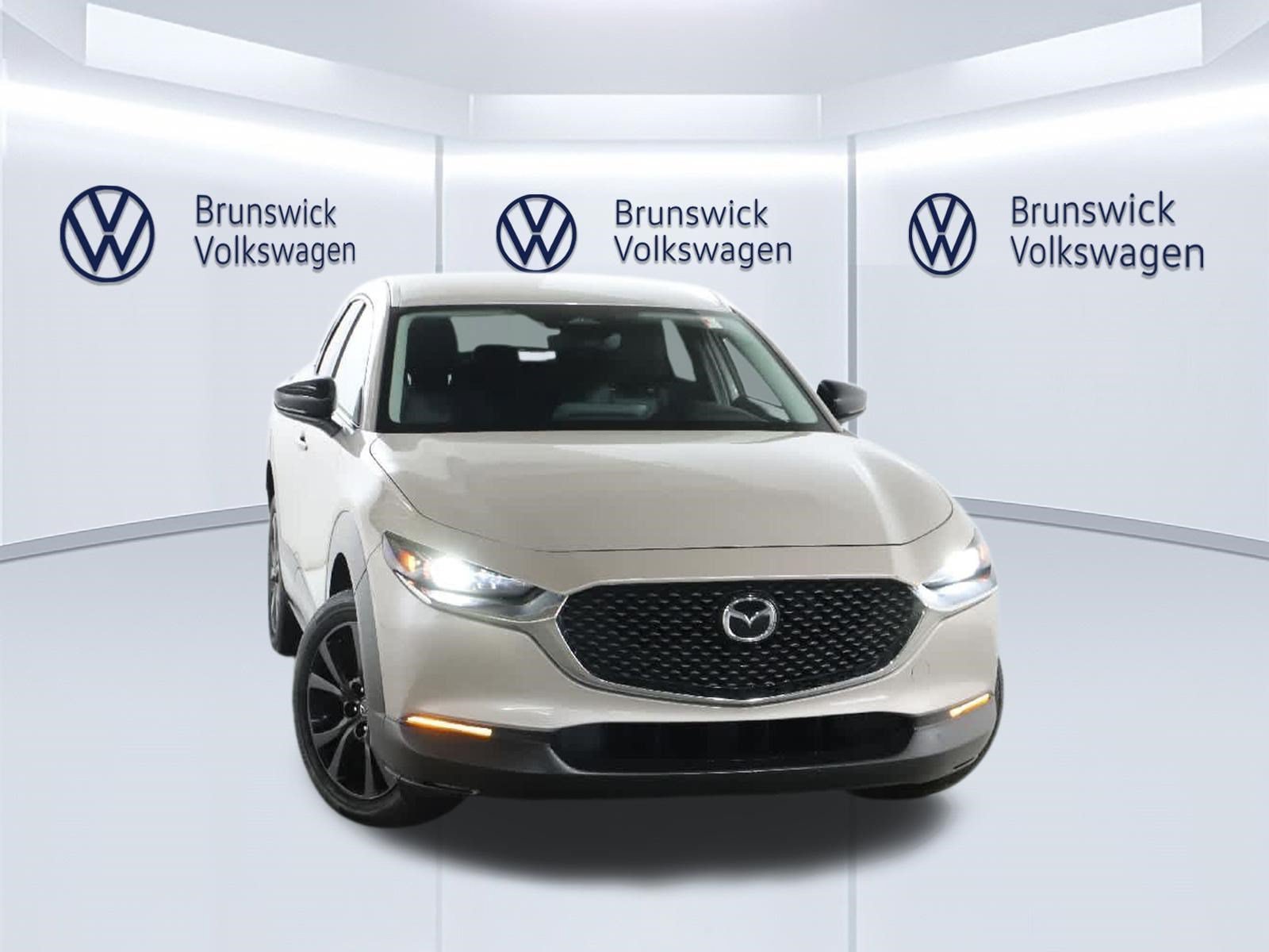 Certified 2024 MAZDA CX-30 AWD 2.5 S w/ Select Sport Pkg image 2