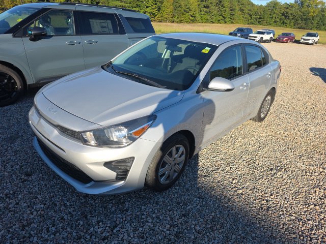 Certified 2022 Kia Rio LX FWD image 3