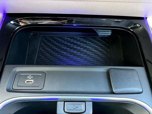 Used 2025 Mercedes-Benz GLB 250 GLB 250 image 26