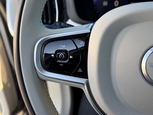 New 2026 Volvo XC60 B5 Ultra w/ Protection Package Premier image 21