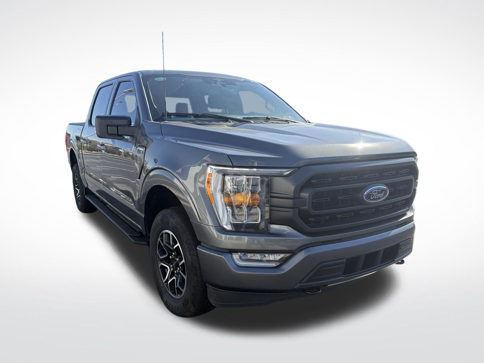 Used 2023 Ford F150 XLT w/ Equipment Group 302A High AWD/4WD image 4