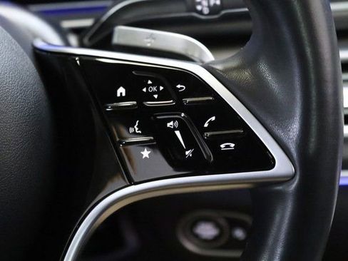 Used 2024 Mercedes-Benz GLE 450 4MATIC w/ AMG Line Exterior image 6