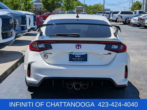 Used 2024 Honda Civic Type R image 6