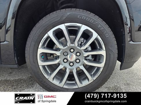 Used 2022 GMC Acadia Denali w/ Denali Ultimate Package AWD/4WD image 31