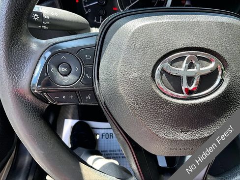 Used 2022 Toyota Corolla LE FWD image 13