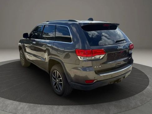 Used 2017 Jeep Grand Cherokee Limited w/ Trailer Tow Group IV image 3