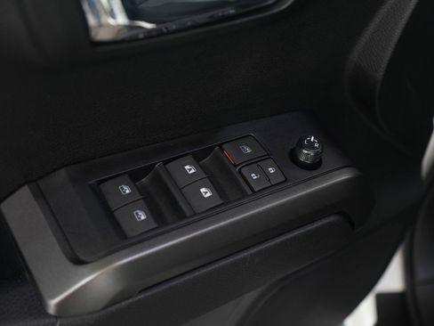 Used 2022 Toyota Tacoma TRD Sport image 17