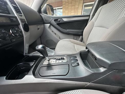 Used 2006 Toyota 4Runner SR5 image 14