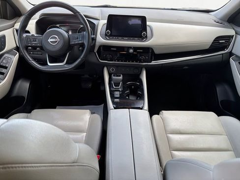 Used 2023 Nissan Rogue SL image 10