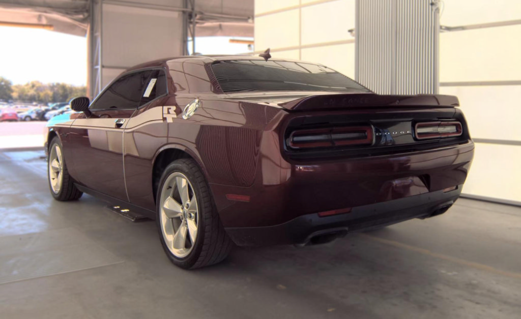 Used 2017 Dodge Challenger R/T Plus RWD image 5