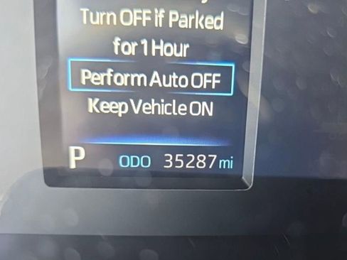 Used 2023 Toyota Tundra SR AWD/4WD image 11