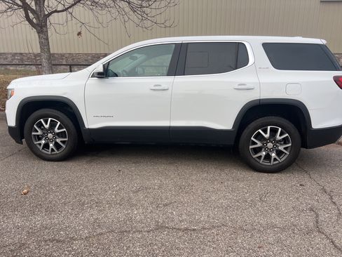 Used 2020 GMC Acadia SLE image 9