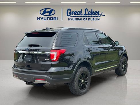 Used 2019 Ford Explorer XLT AWD/4WD image 5