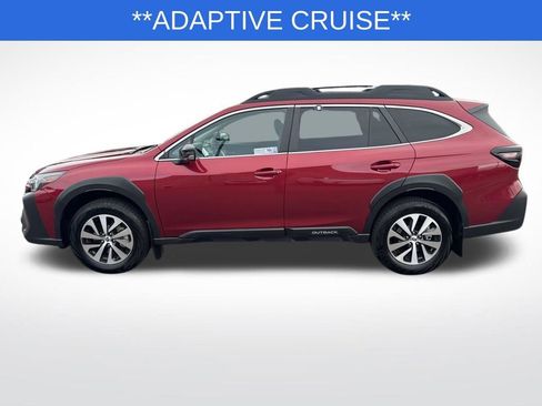 Used 2025 Subaru Outback Premium image 4