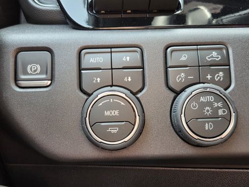 New 2026 Chevrolet Silverado 1500 ZR2 AWD/4WD image 14