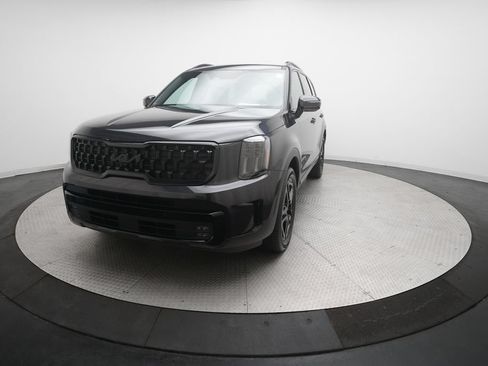 Used 2025 Kia Telluride SX X-Line AWD/4WD image 12