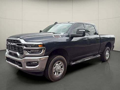 Used 2025 RAM 2500 Tradesman image 3