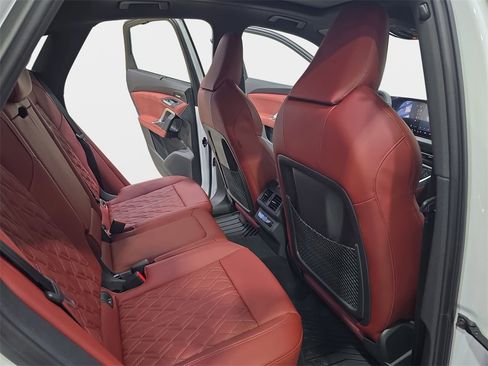 New 2025 Audi SQ5 Premium Plus image 11