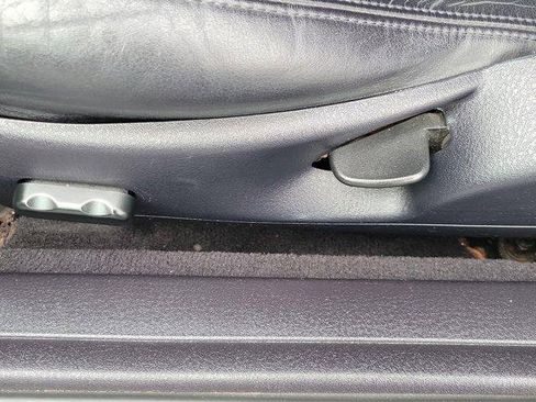 Used 2003 Ford Thunderbird Deluxe image 12