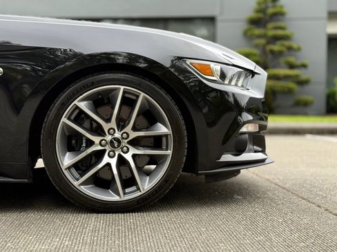 Used 2016 Ford Mustang GT Premium w/ Equipment Group 401A RWD image 15