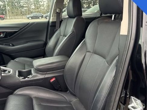 Used 2022 Subaru Outback Limited image 11