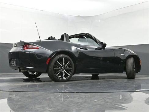 Certified 2024 MAZDA MX-5 Miata Grand Touring image 28
