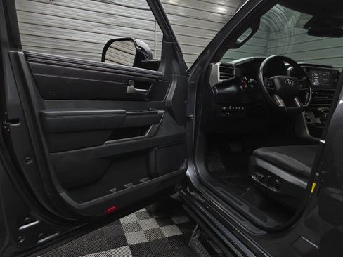 Used 2025 Toyota Tundra SR5 w/ SR5 Convenience Package AWD/4WD image 32