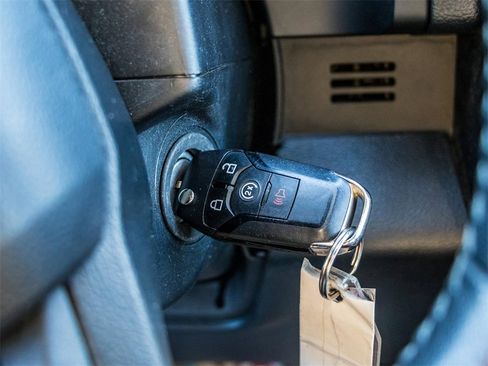 Used 2019 Ford F150 XLT w/ Equipment Group 302A Luxury image 26