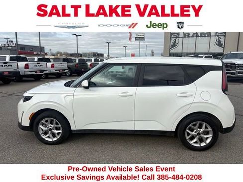 Used 2024 Kia Soul LX w/ Option Group 015 image 2