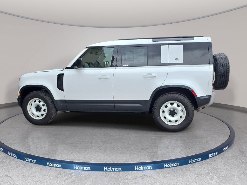 Used 2024 Land Rover Defender 110 S AWD/4WD image 9