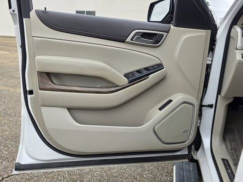 Used 2019 GMC Yukon XL Denali w/ Denali Ultimate Package image 11