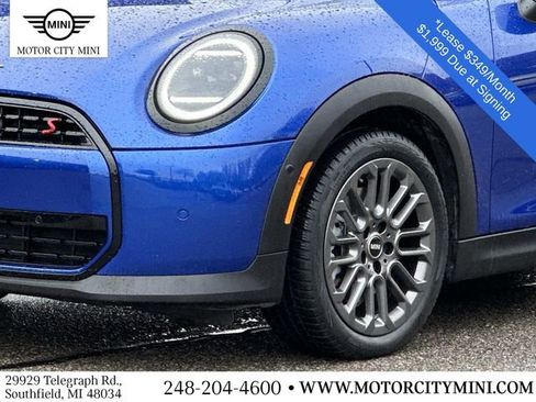 Certified 2025 MINI Cooper S image 10