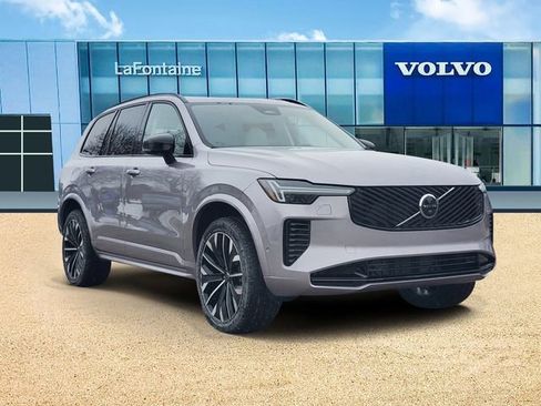 New 2026 Volvo XC90 B6 Ultra w/ Protection Package Premier AWD/4WD image 3