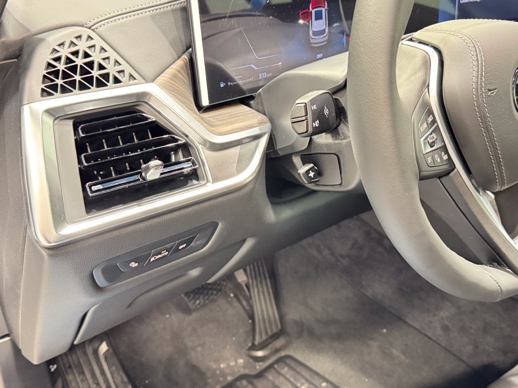 Used 2026 BMW X5 xDrive40i w/ Climate Comfort Package AWD/4WD image 14