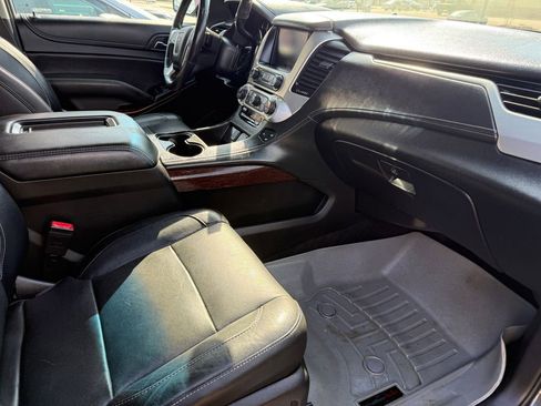 Used 2018 GMC Yukon SLT image 10