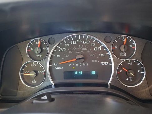 New 2025 Chevrolet Express 2500 w/ Communications Package image 27