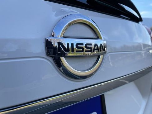 Used 2017 Nissan Rogue S image 30