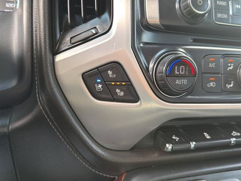 Used 2018 GMC Sierra 1500 SLT AWD/4WD image 25