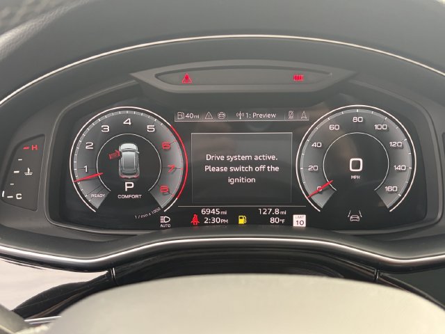 Used 2025 Audi Q8 Premium Plus AWD/4WD image 18