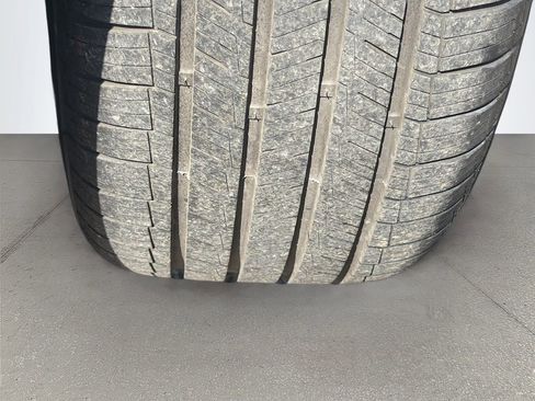 Used 2024 Volkswagen Atlas SE image 43