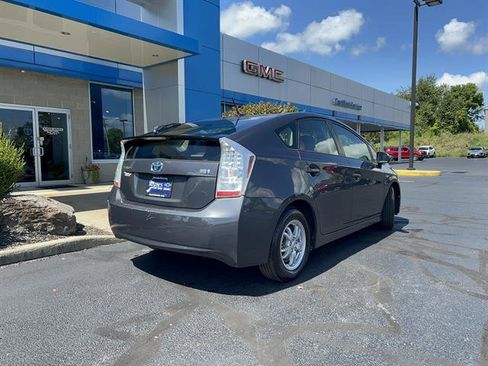 Used 2011 Toyota Prius One image 7