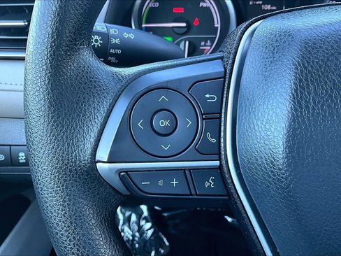 Used 2023 Toyota Camry LE image 17