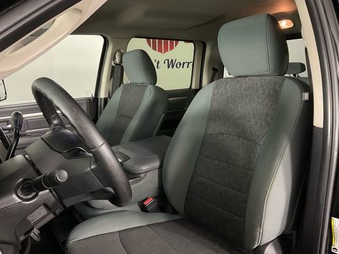 Used 2016 RAM 2500 SLT image 14