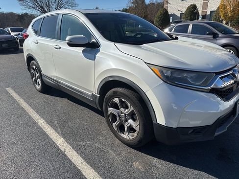 Used 2018 Honda CR-V EX image 1
