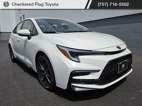New 2026 Toyota Corolla SE FWD image 1