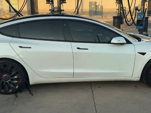Used 2022 Tesla Model 3 Performance AWD/4WD image 5