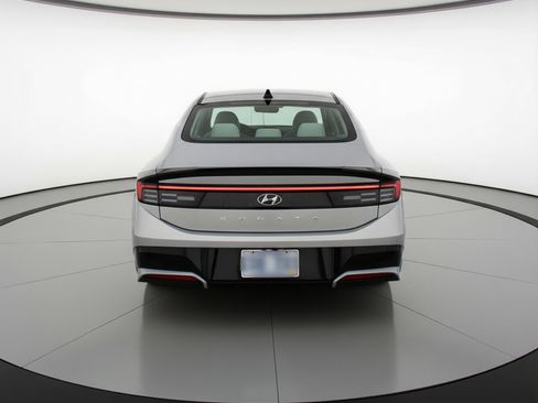 Used 2025 Hyundai Sonata SEL FWD image 7